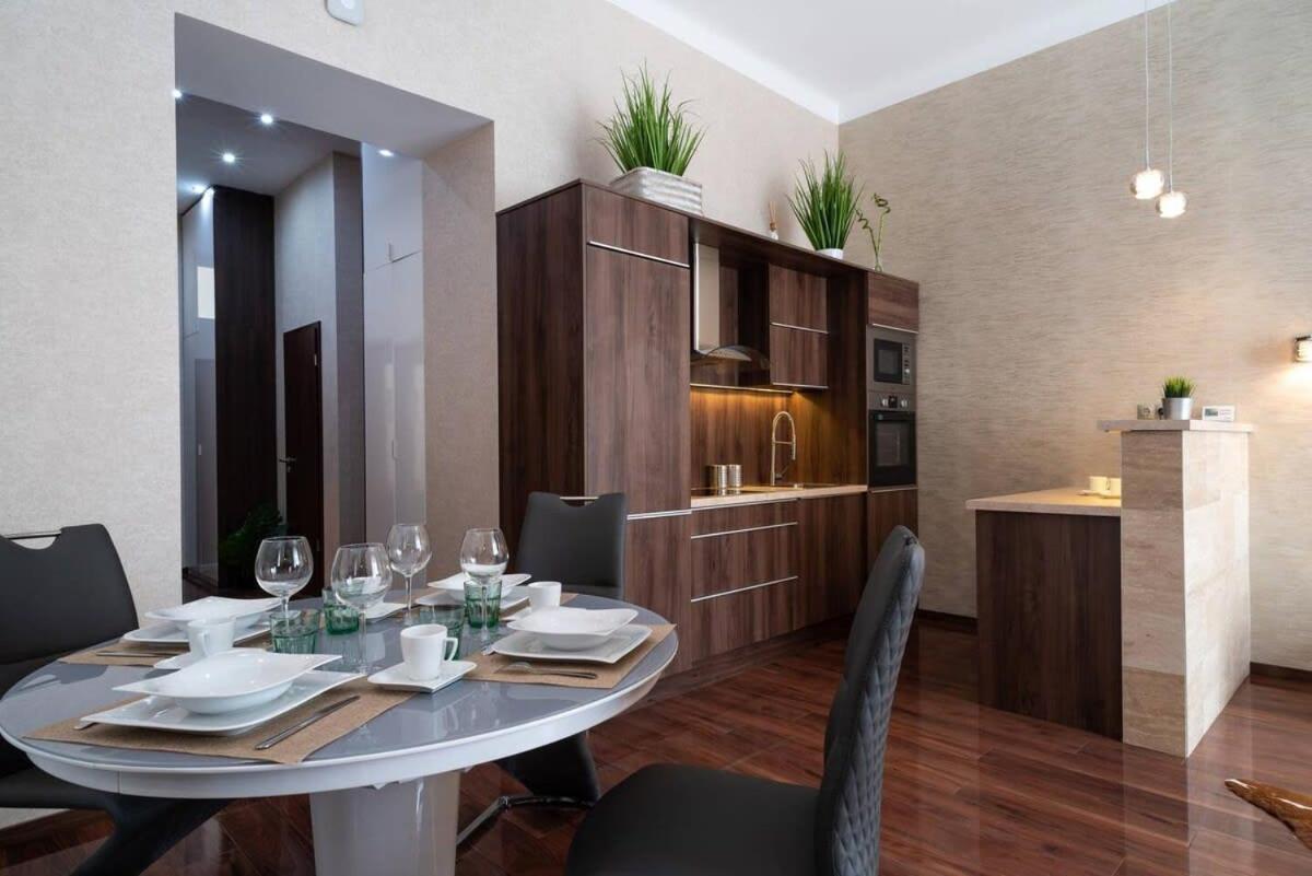Central Luxy Design Apartment Βουδαπέστη Εξωτερικό φωτογραφία