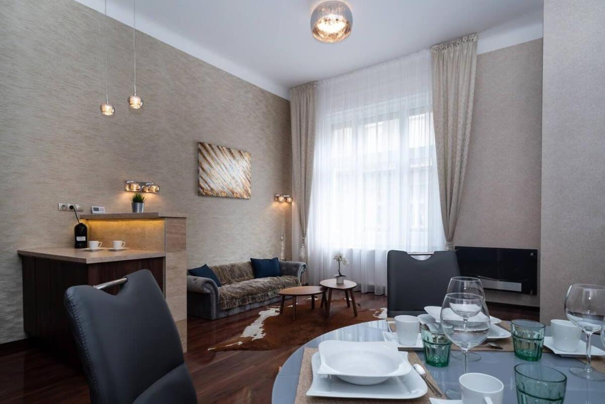 Central Luxy Design Apartment Βουδαπέστη Εξωτερικό φωτογραφία